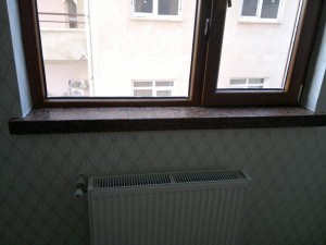 27032011093